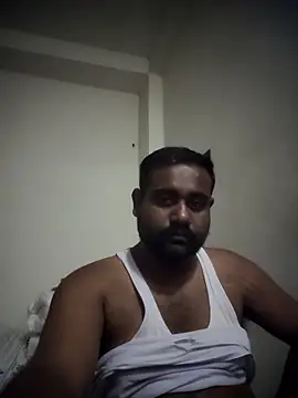 soumik94 (M young) - Hi ladies, I finding female friend