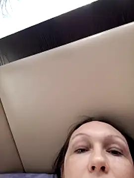 LeilaSaint