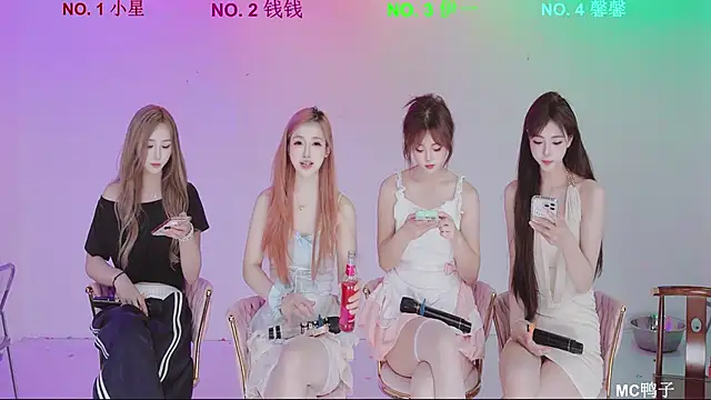 美女ZZ00033S在线直播