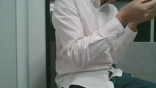 nole_china7 (Ask my age) - talk / fun / cum