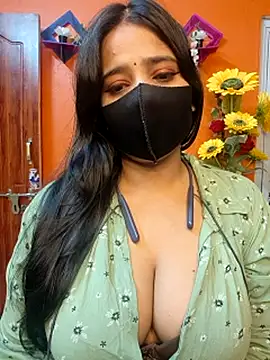 sony-model (Ask my age) - Bra remove and boobs show