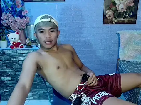 mostwantedtwink (M twink) - FOR MAKE ME HAPPY AND BLESS