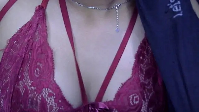 riva_arora01 (F teen) - play boobs with ice