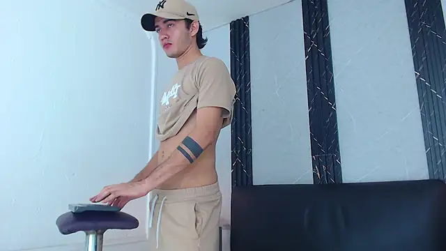 feiccer_castquer (M young) - sexy naked boy