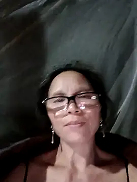 Tina6886 live sex cam