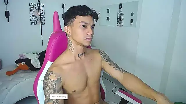 Leonard_Price live sex cam