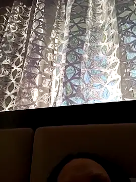 LeilaSaint webcam