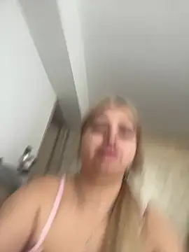 AllysonK webcam