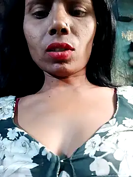 Kajal-Mehra webcam