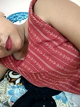 sexy_divya__ (Ask my age) - Boobs press milk show 🤭