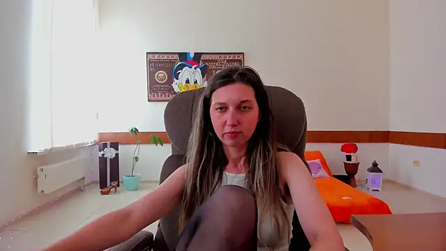 Ellina_Star webcam