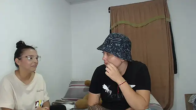 kathy_luisa webcam