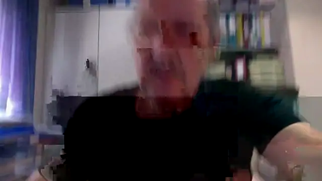 HMStraps01 webcam