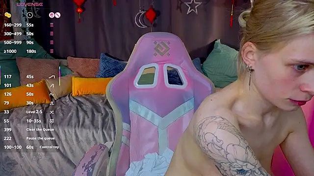 CarleySuski webcam