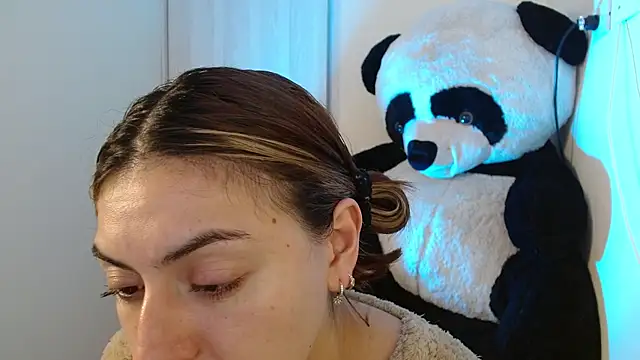 aprildumont webcam