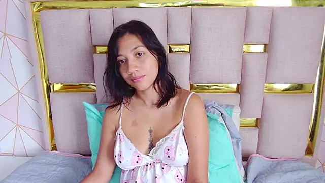 NinaChan_ webcam