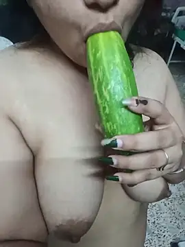 your_Fantasy24 webcam