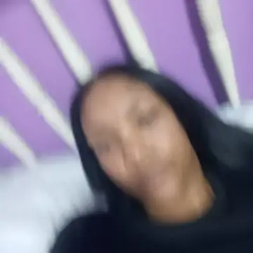 KikiBadgirl webcam
