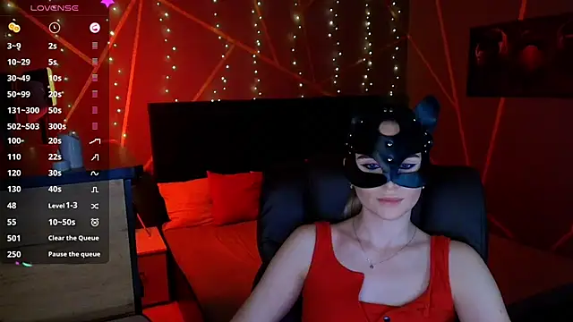 HotWildCat webcam