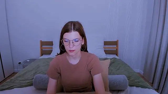AnnaThorne webcam
