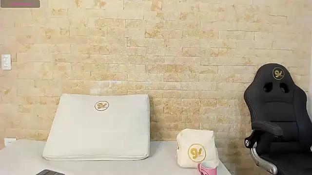 maryy_campbell_ webcam