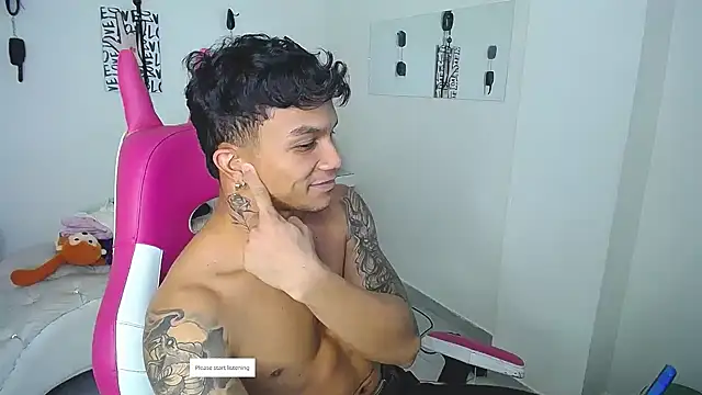 Leonard_Price webcam