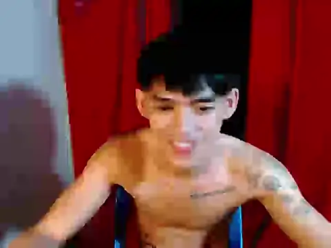urhunky_boy webcam