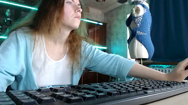 pa1e_pr1ncess webcam