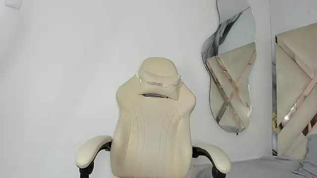 honeyhtx webcam