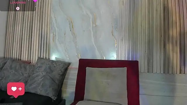 BriannaChelsea webcam
