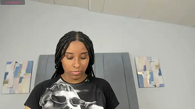 Sophia_Ebony webcam