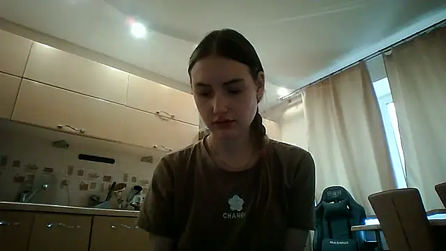 Lisanta Stripchat cam model