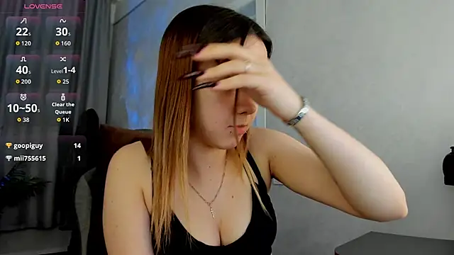 Lori_Bllossom webcam