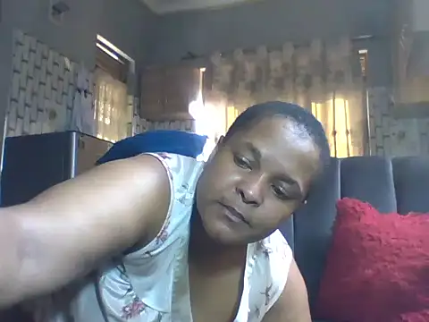 Nicole_squiter_quin webcam