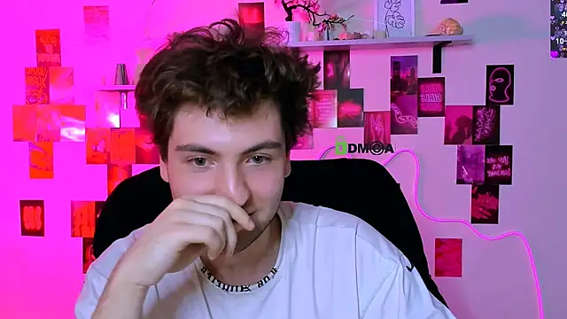 joseph_bear_ webcam