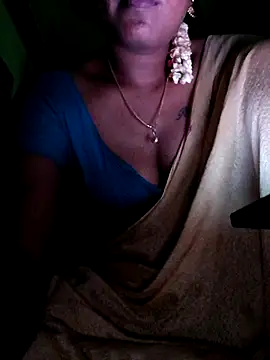 Tamil_Kavitha webcam