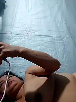 BigAss-69 webcam