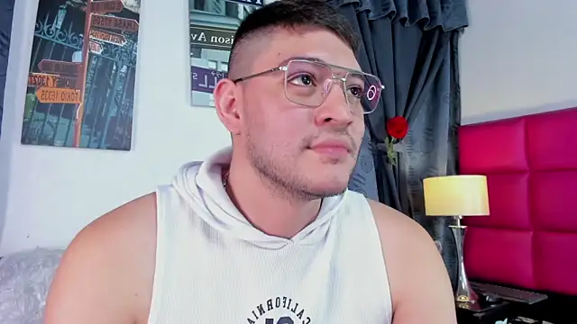 NicoHoffman webcam