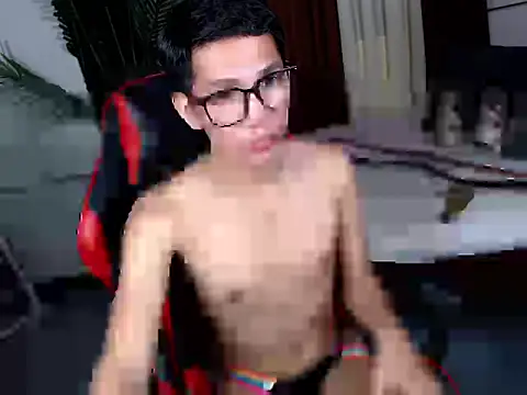 drinkmycumx webcam