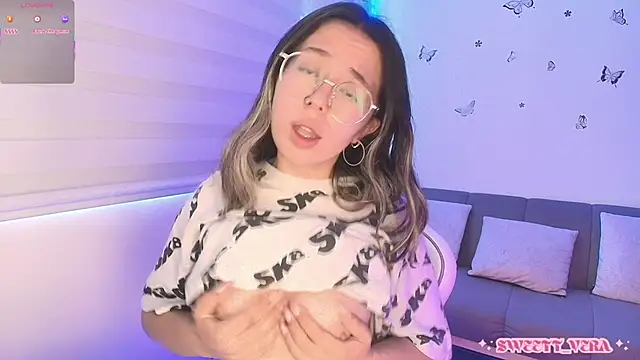 sweettvera webcam