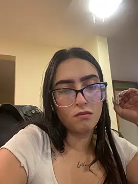 Kloe_Novoa webcam