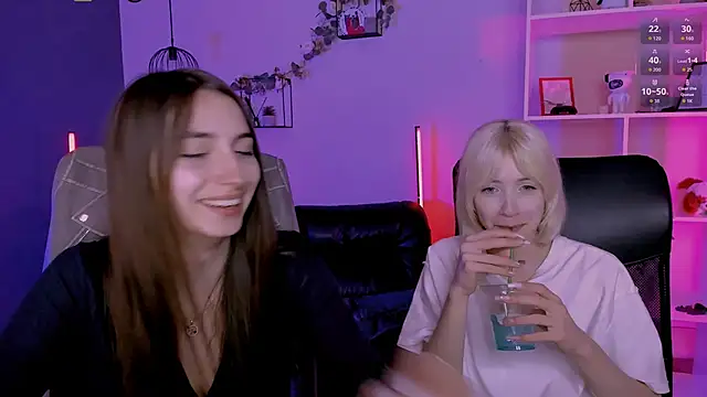 mila_firee webcam