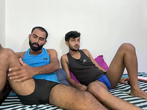 DesiDaddyandSon webcam