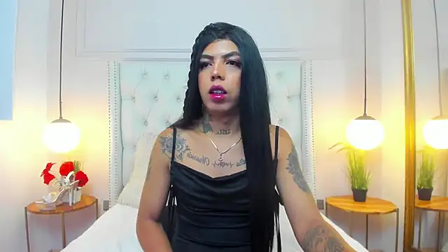 MiiaRestrepo webcam