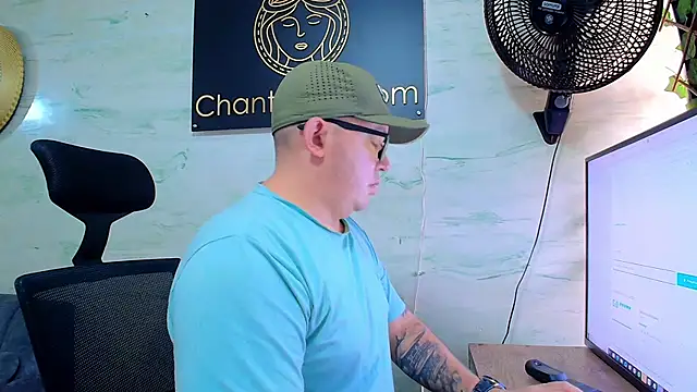 maximo_daddy webcam