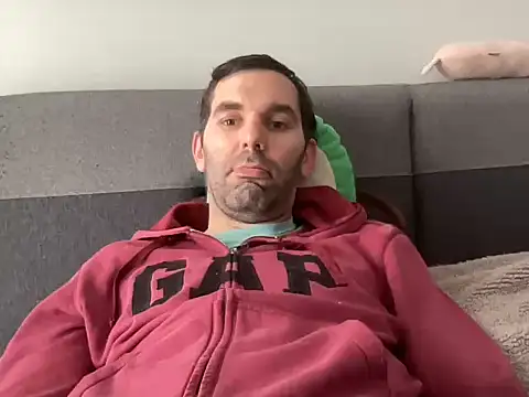 mrbiggdickk34 webcam