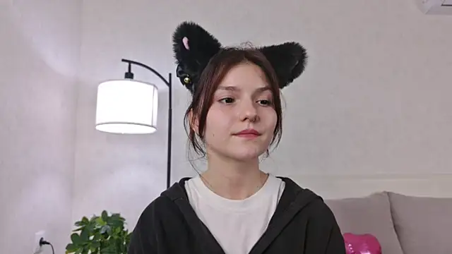 NyraVesperis webcam