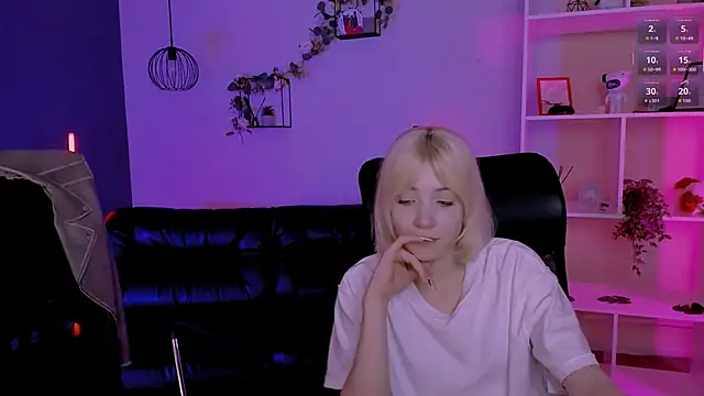 mila_firee webcam