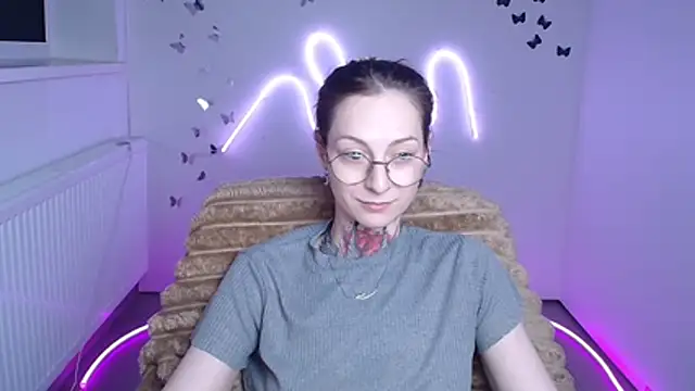 Esmi_Winter webcam