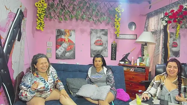 lesbiancuple webcam